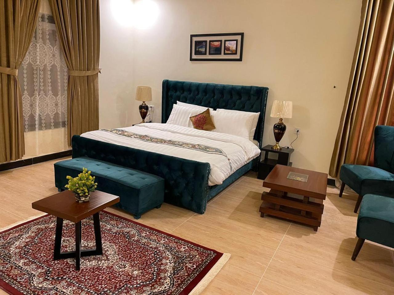 The Corporate Lodges Hotel Saidu Sharif Esterno foto