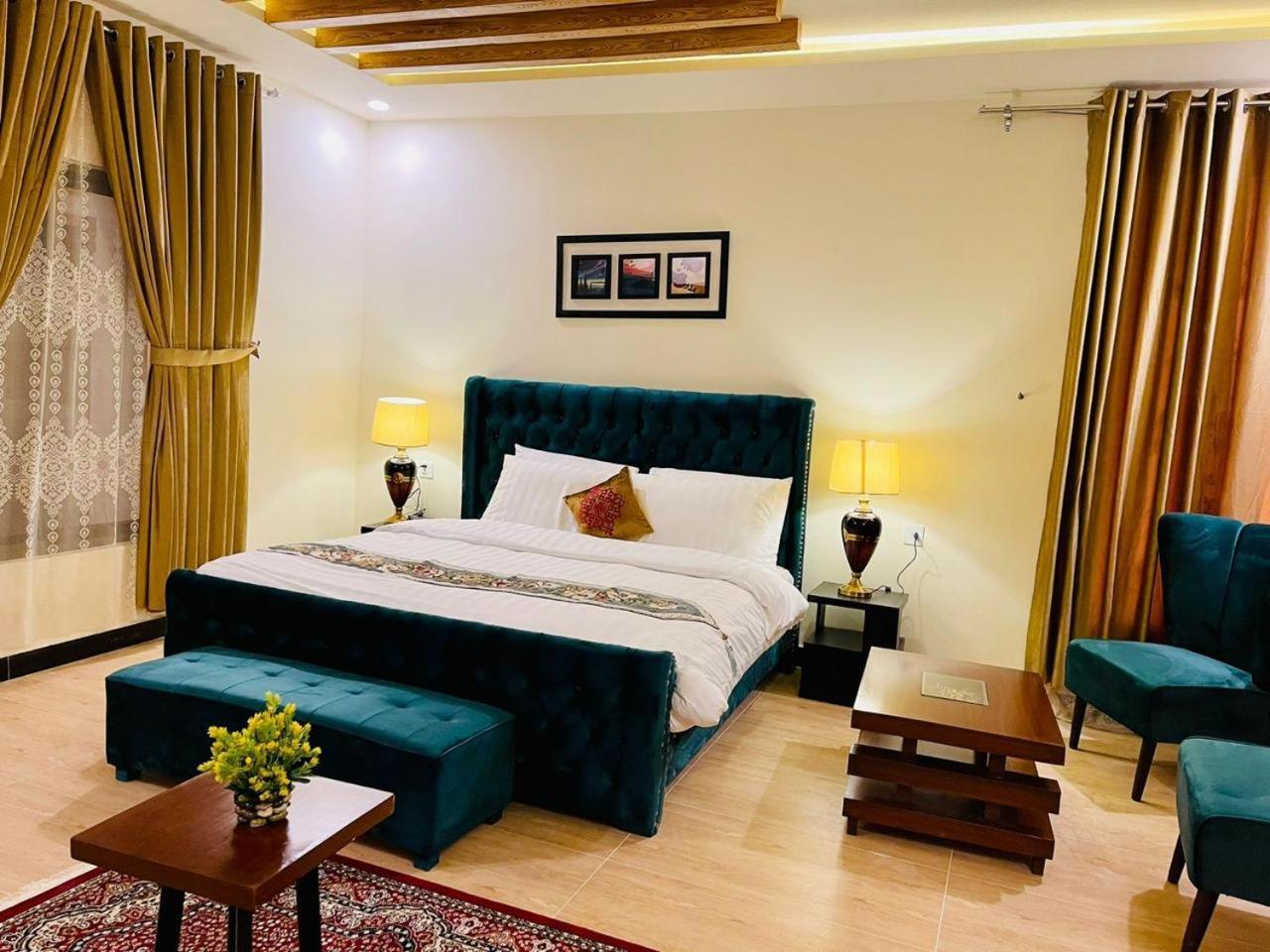 The Corporate Lodges Hotel Saidu Sharif Esterno foto